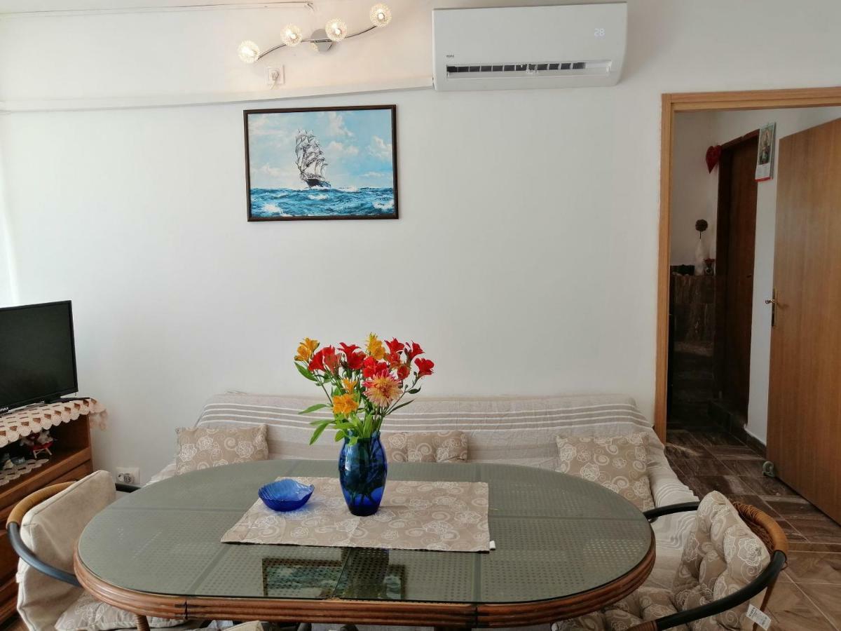 Apartment Zarace Leilighet
